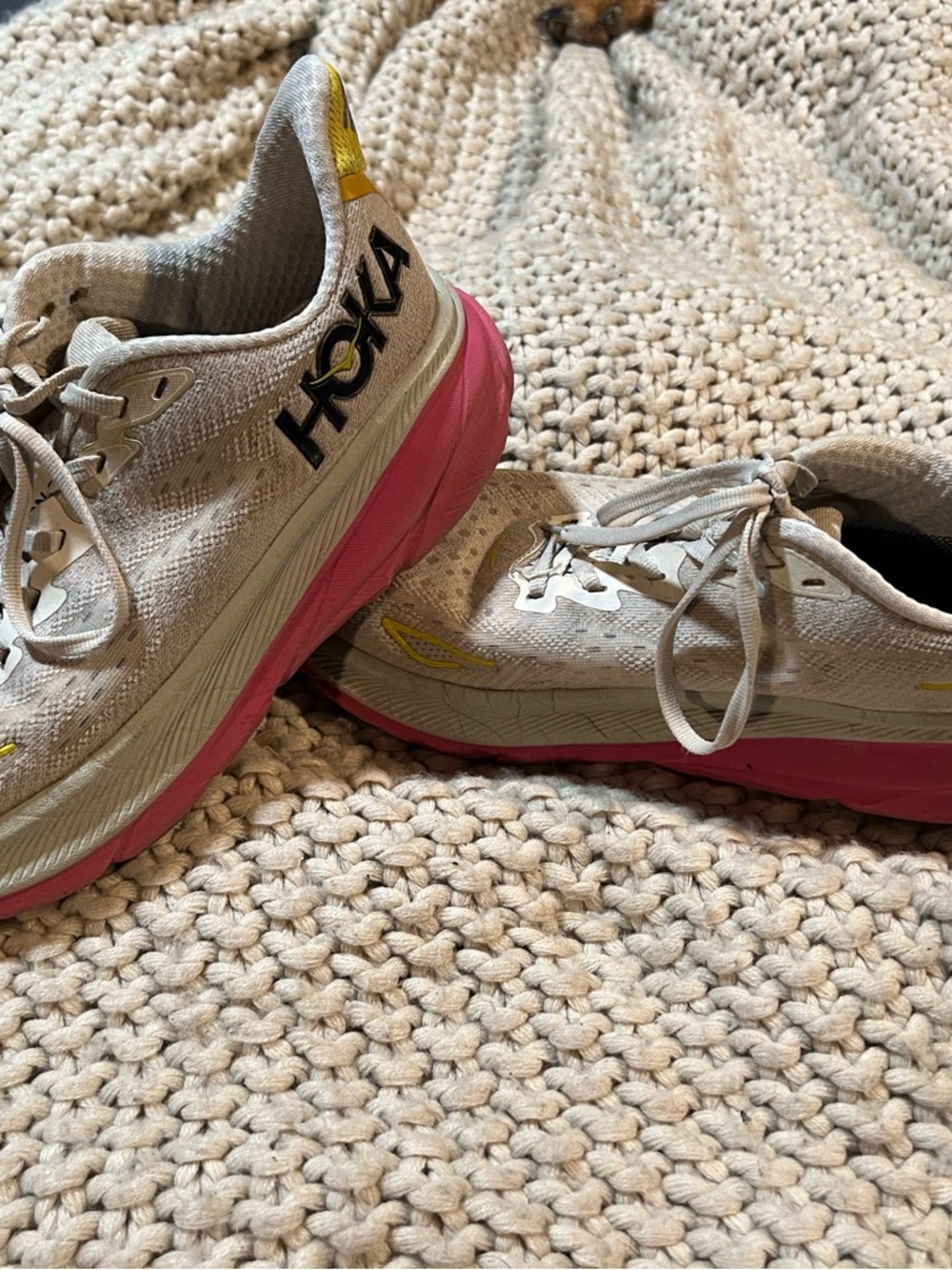 HOKA women’s Clifton 9
